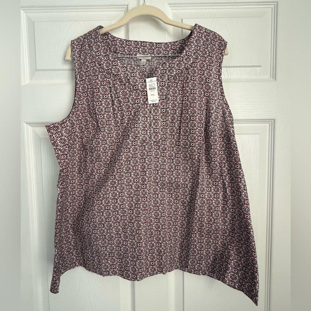 Talbots Red and gray Geometric Sleeveless Blouse PXL - NWT